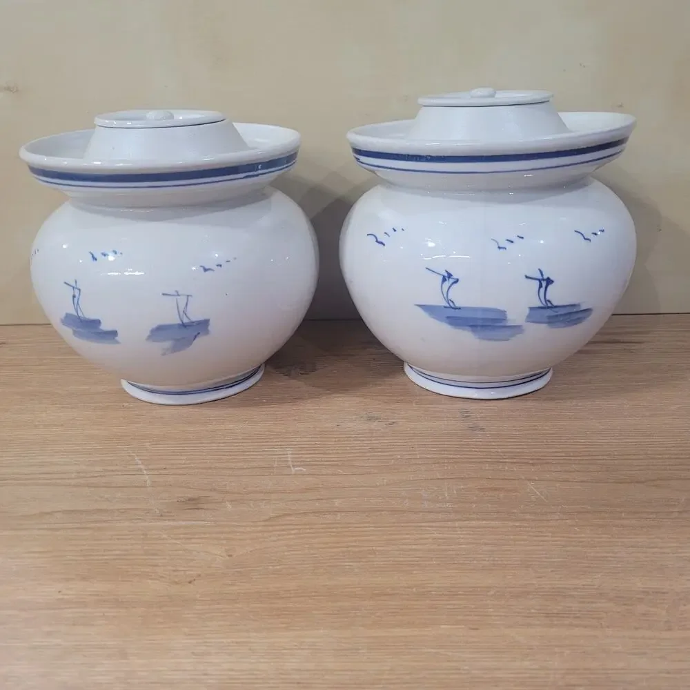 2 Vtg Chinese Blue White Dragon Chinoiserie Jar Vase Peoples Republic of China